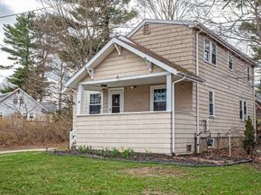 10 Sunnybank Ave, Rockland MA 02370