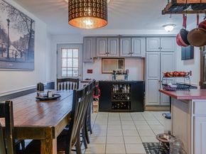 10 Sunnybank Ave, Rockland MA 02370