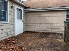 10 Sunnybank Ave, Rockland MA 02370