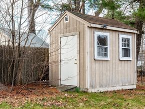 10 Sunnybank Ave, Rockland MA 02370