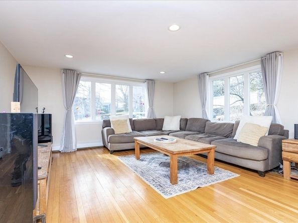 52 Albemarle Ave., Lexington MA 02420