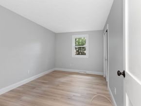 105 Arthur St, Brockton MA 02302