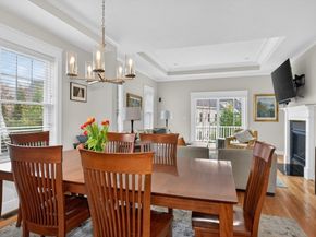 17 Stonebrook Ct, Southborough MA 01772