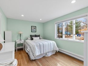 319 Lowell St, Lynnfield MA 01940