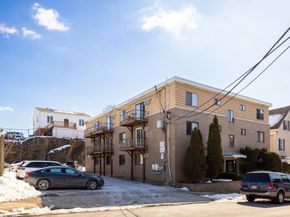 25 Hamilton Avenue, Lynn MA 01902