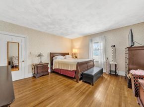 28 Linden Pl, Dedham MA 02026