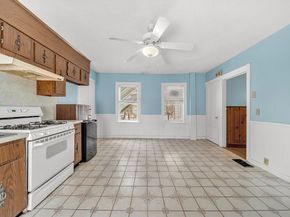 28 Linden Pl, Dedham MA 02026