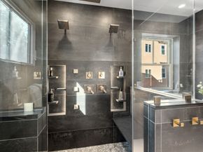 71 Greenough St 1, Brookline MA 02445