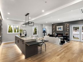 71 Greenough St 1, Brookline MA 02445