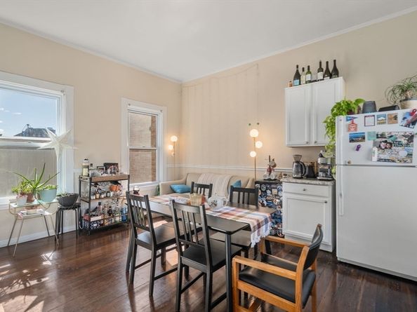 195 Green Street, Cambridge MA 02139