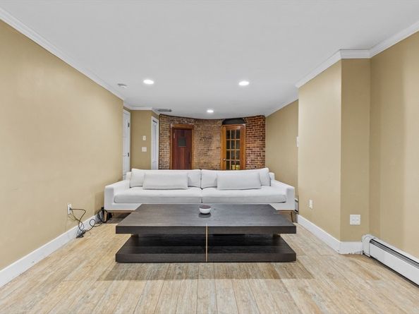 26 Dartmouth Street 1, Boston MA 02116