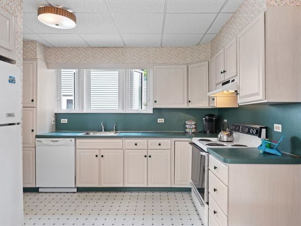8A 3rd St, Medford MA 02155