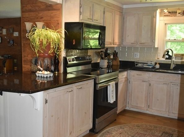 111 Northwest Road, Spencer MA 01562