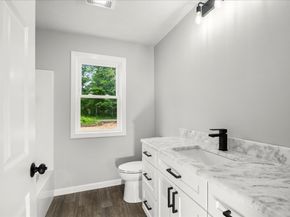 9 Old West Brookfield, North Brookfield MA 01535