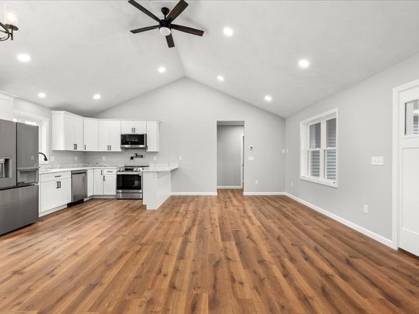 9 Old West Brookfield, North Brookfield MA 01535