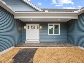 9 Old West Brookfield, North Brookfield MA 01535