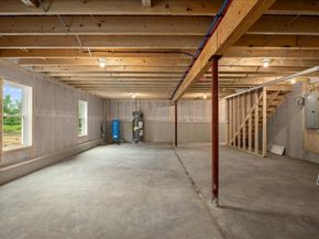 9 Old West Brookfield, North Brookfield MA 01535