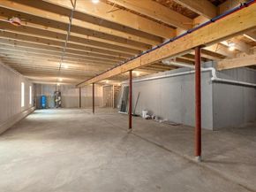 9 Old West Brookfield, North Brookfield MA 01535