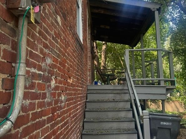 10 Eldridge Pl, Chelsea MA 02150