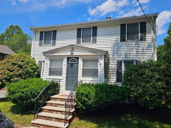 3 Winnegance Ave, Peabody MA 01960