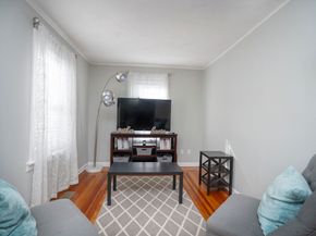 3 Winnegance Ave, Peabody MA 01960
