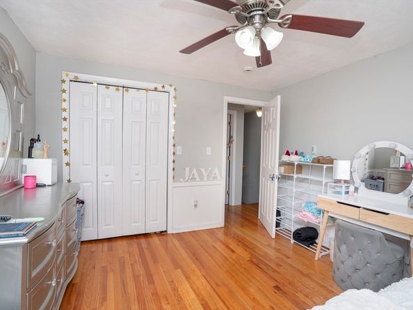 3 Winnegance Ave, Peabody MA 01960
