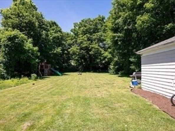16-18 Orchard St, Grafton MA 01560