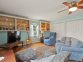 42 High St, Wilmington MA 01887
