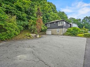 577 Grove Street, Worcester MA 01605