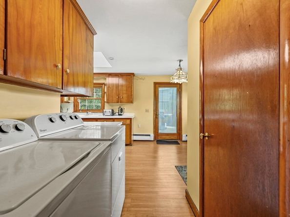 577 Grove Street, Worcester MA 01605