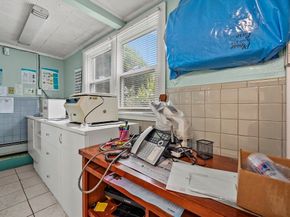 577 Grove Street, Worcester MA 01605