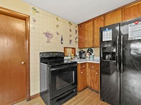 577 Grove Street, Worcester MA 01605