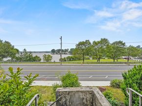 577 Grove Street, Worcester MA 01605