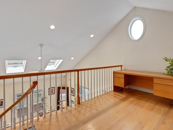 13 Essex St, Lynn MA 01902