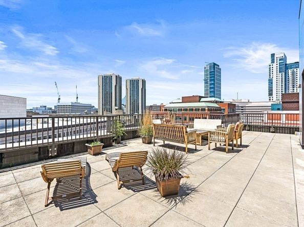 121 Portland St PH3, Boston MA 02114