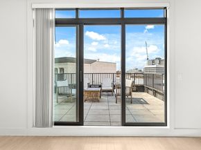 121 Portland St PH3, Boston MA 02114