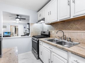 6 Hayes Rd 16, Boston MA 02131