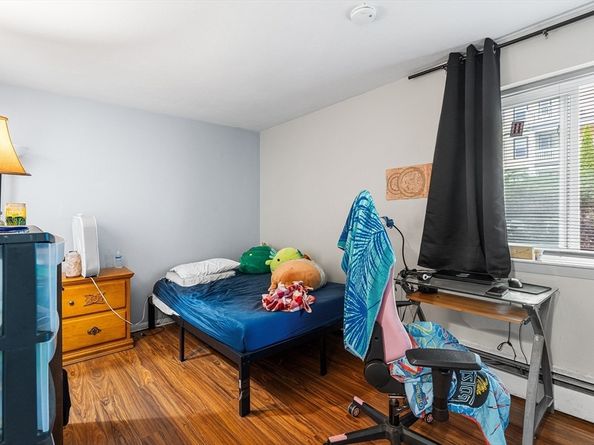 6 Hayes Rd 16, Boston MA 02131