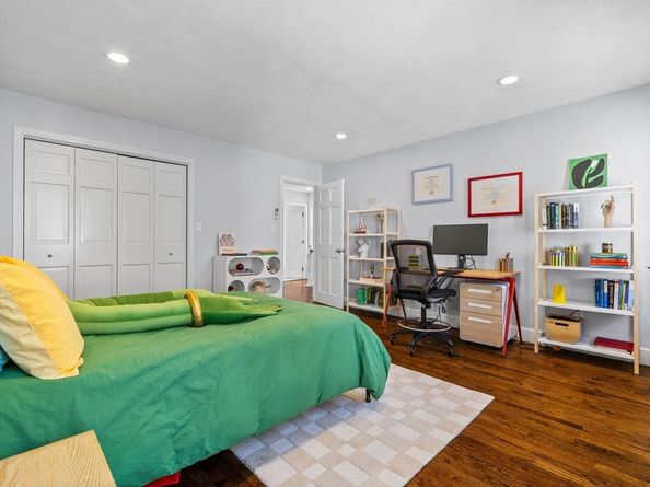 14 Belmont St C, Somerville MA 02143