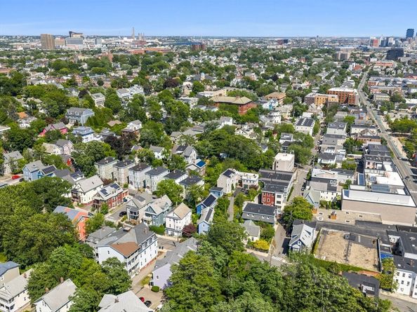 14 Belmont St C, Somerville MA 02143