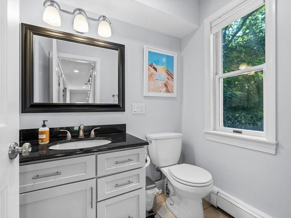 14 Belmont St C, Somerville MA 02143