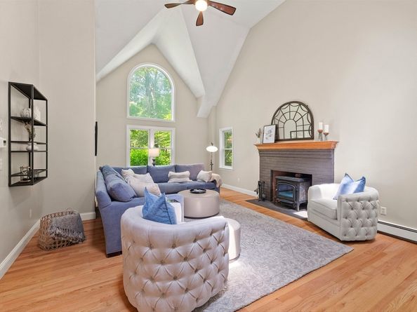 200 Newtown Road, Acton MA 01720