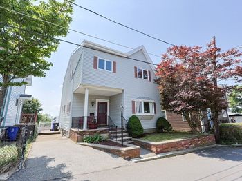 3 Nira St