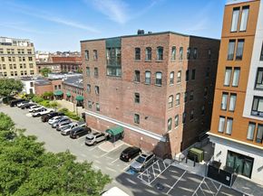 170 Oxford St 402, Lynn MA 01901