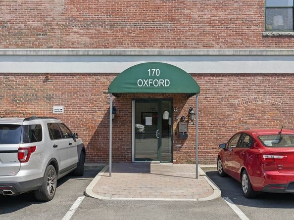 170 Oxford St 402, Lynn MA 01901