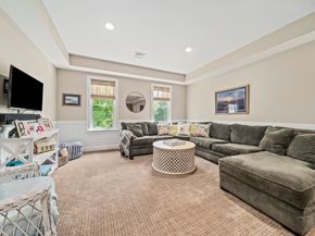 31 Chittenden Ln 31, Cohasset MA 02025