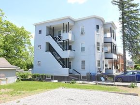 6 Longwood Ave, Leominster MA 01453