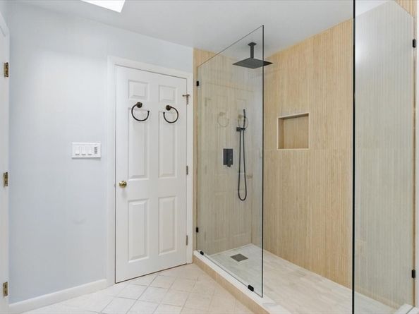 183 Kings Grant Rd, Weston MA 02493