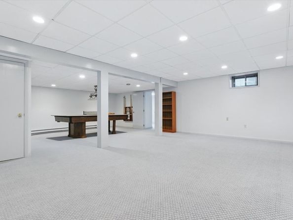 183 Kings Grant Rd, Weston MA 02493