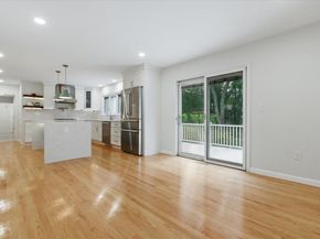 183 Kings Grant Rd, Weston MA 02493